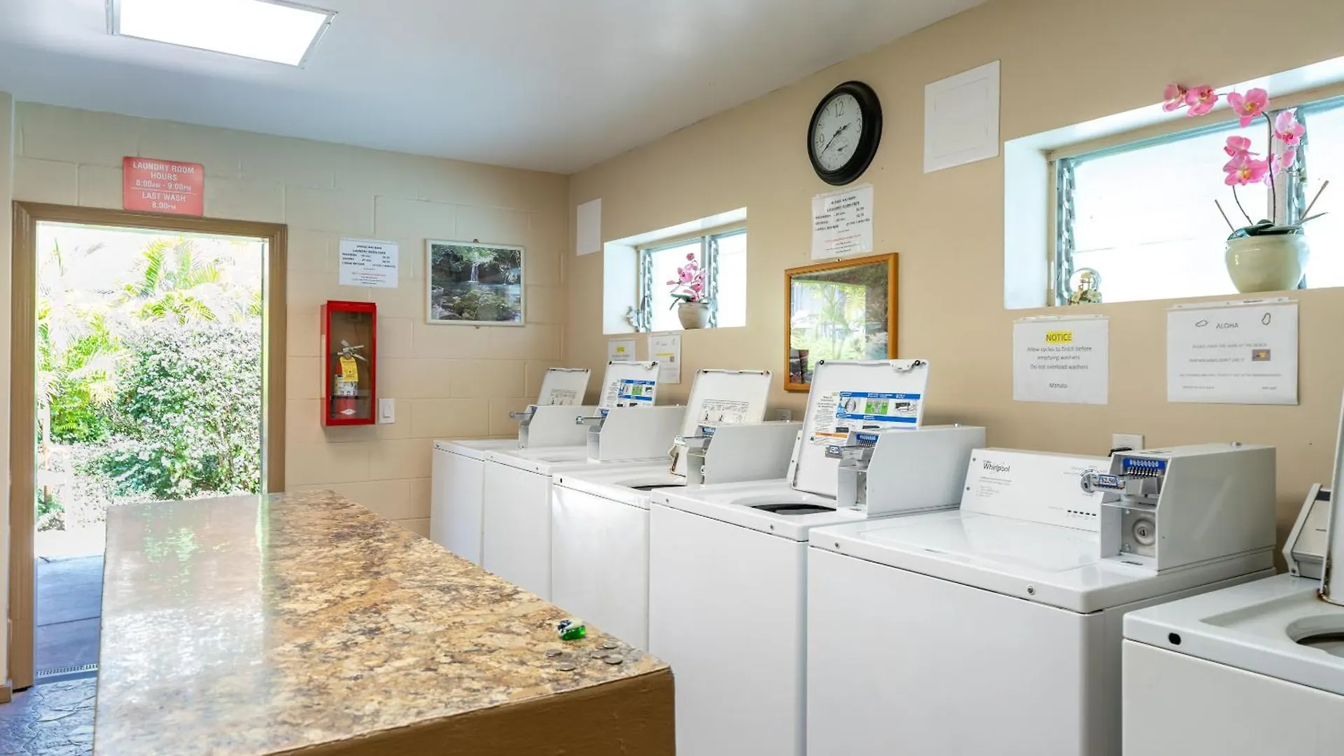 Walk To The Beach, Great And Convenient Location Lsv15 Kihei 0*,  United States